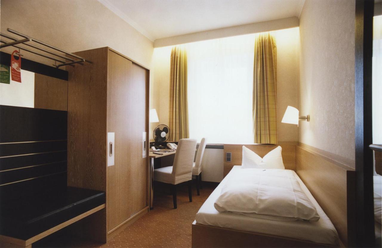 Hotel Jedermann Munich Exterior photo