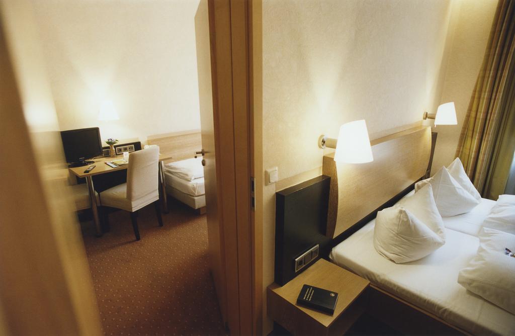 Hotel Jedermann Munich Exterior photo