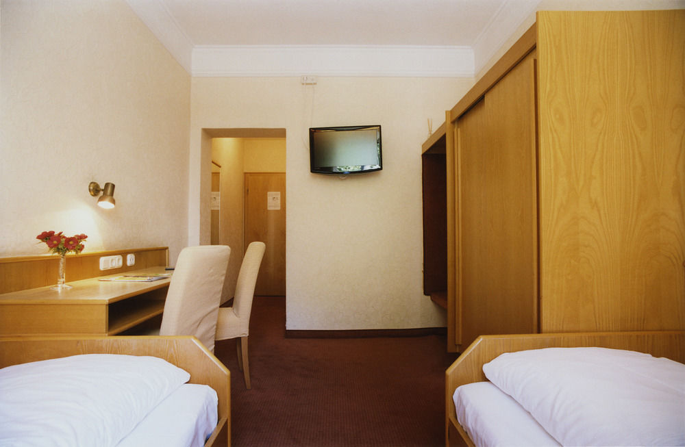 Hotel Jedermann Munich Exterior photo